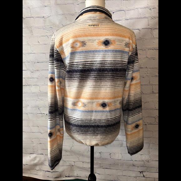 🔥🔥SOLD🔥🔥Womens Cinch Quarter Snap Sleeve Pullover Stripe Sz Medium Aztec - Picture 4 of 8